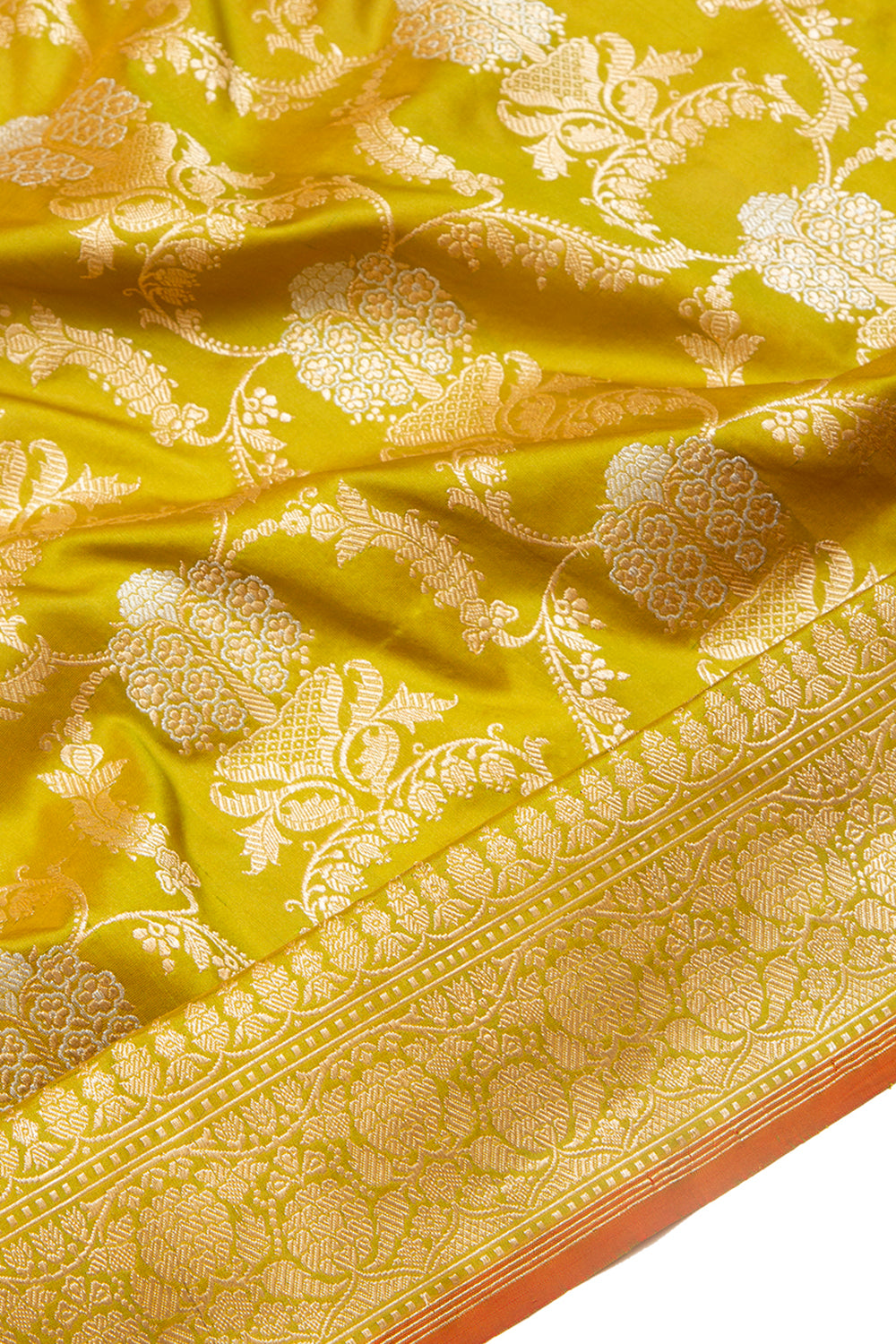 Banarasi Silk Kadwa Jaal Mehendi Green Saree