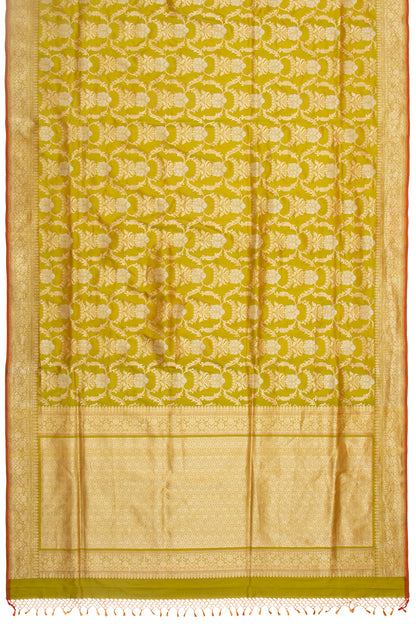 Banarasi Silk Kadwa Jaal Mehendi Green Saree