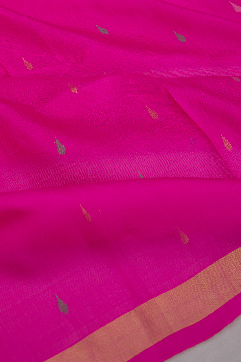 Uppada Silk Butta Magenta Pink Saree