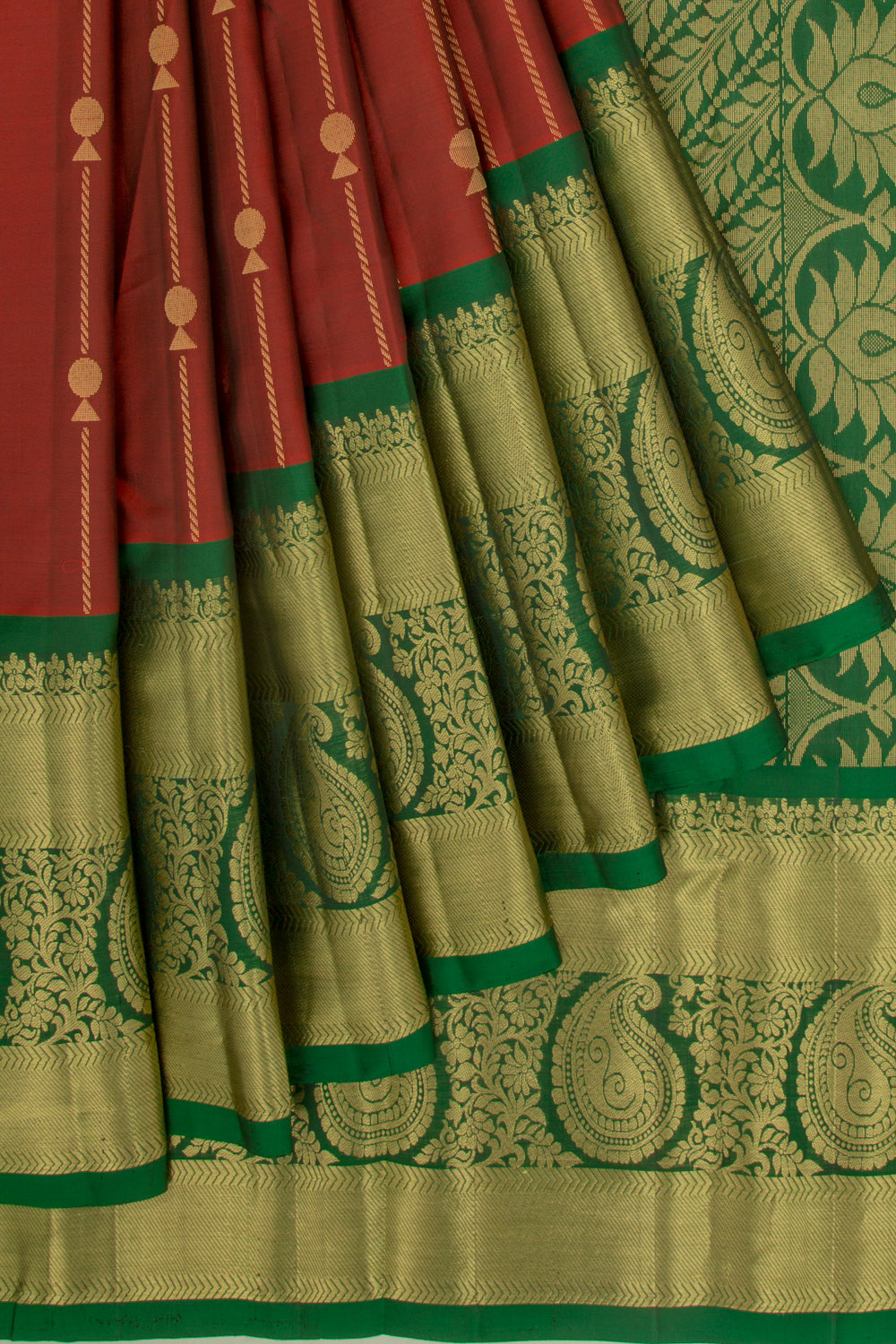Soft Silk Vertical Lines Dual Tone Maroon And Brown Saree
