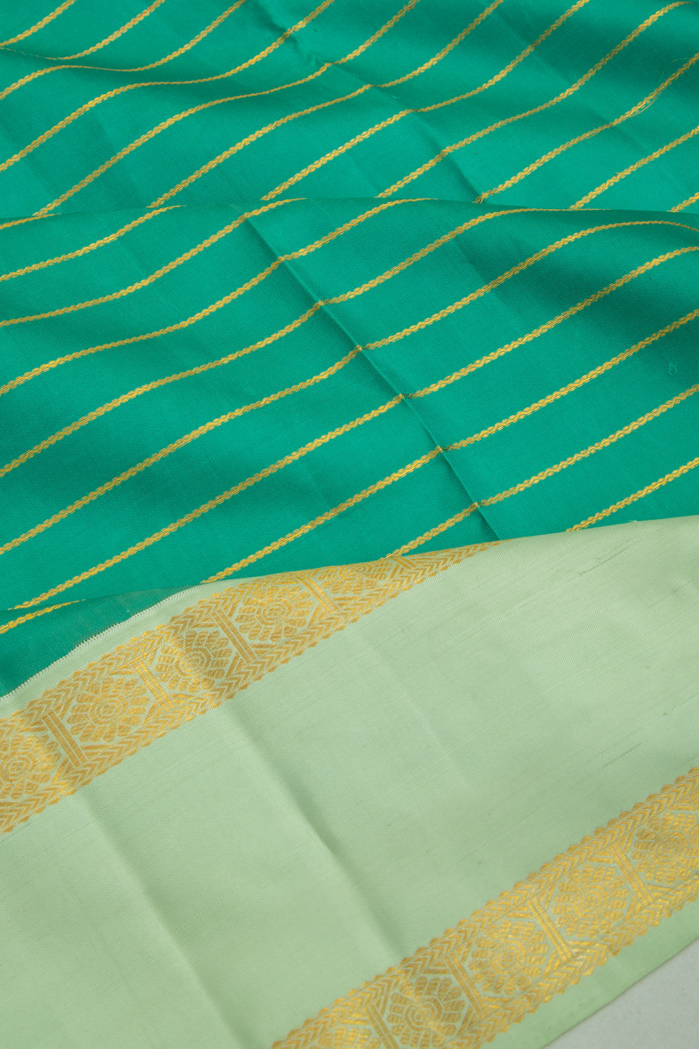 Kanchipuram Silk Horizontal Lines Green Saree