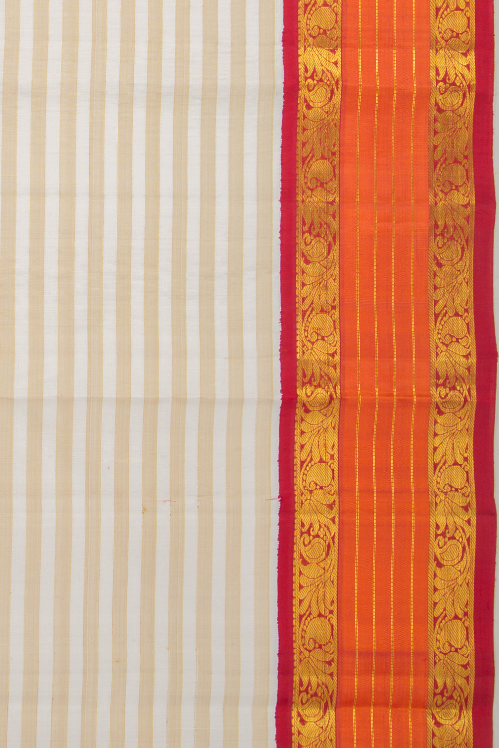 Kanchipuram Silk Horizontal Lines White And Cream Saree