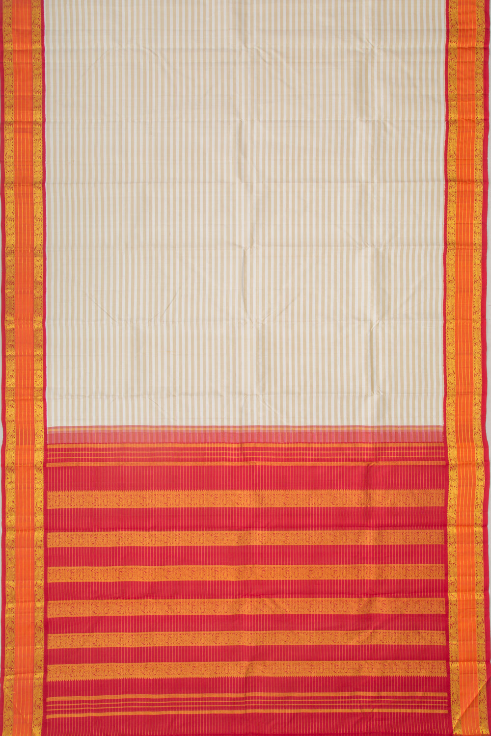 Kanchipuram Silk Horizontal Lines White And Cream Saree