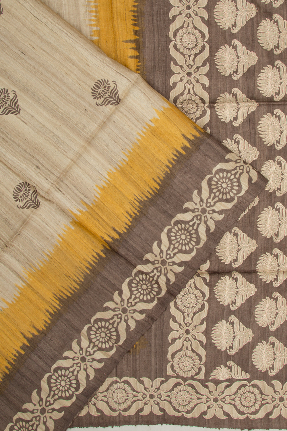 Tussar Butta Beige Saree