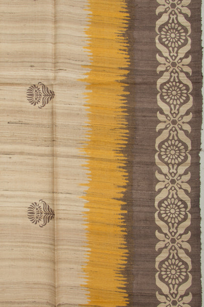 Tussar Butta Beige Saree
