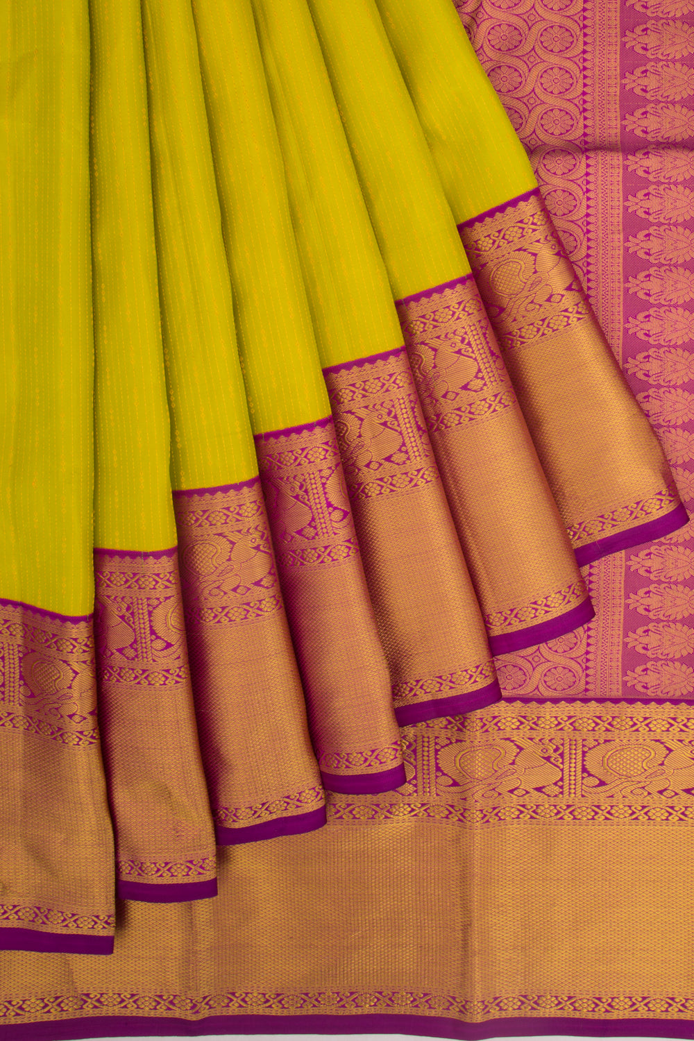 Taranga Kanchi Silk Vertical Lines Mehendi Green Saree