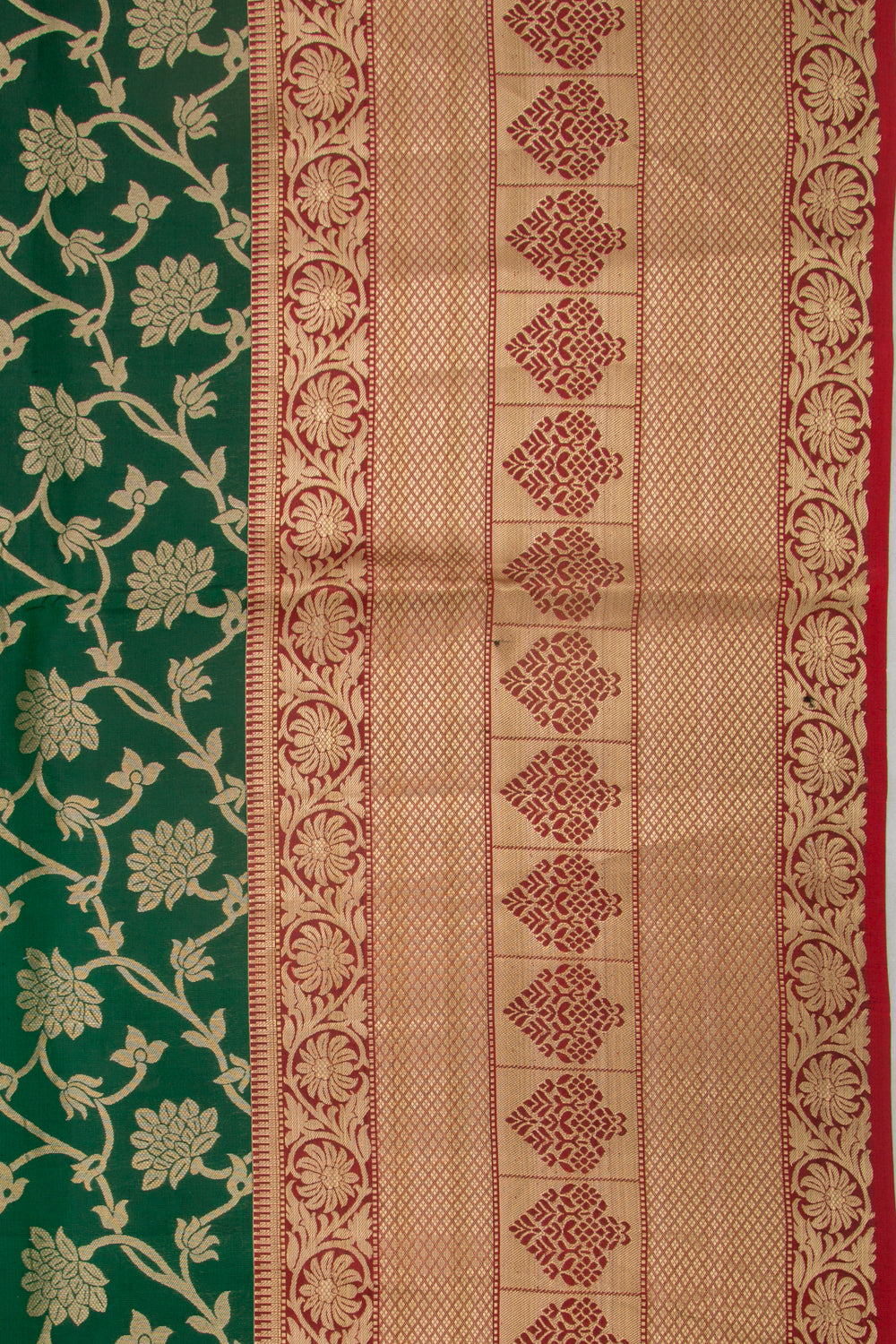 Coimbatore Soft Silk Jaal Bottle Green Saree
