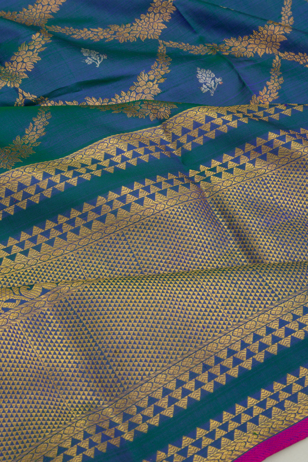 Kanchipuram Silk Brocade Dual Tone Green And Blue Saree