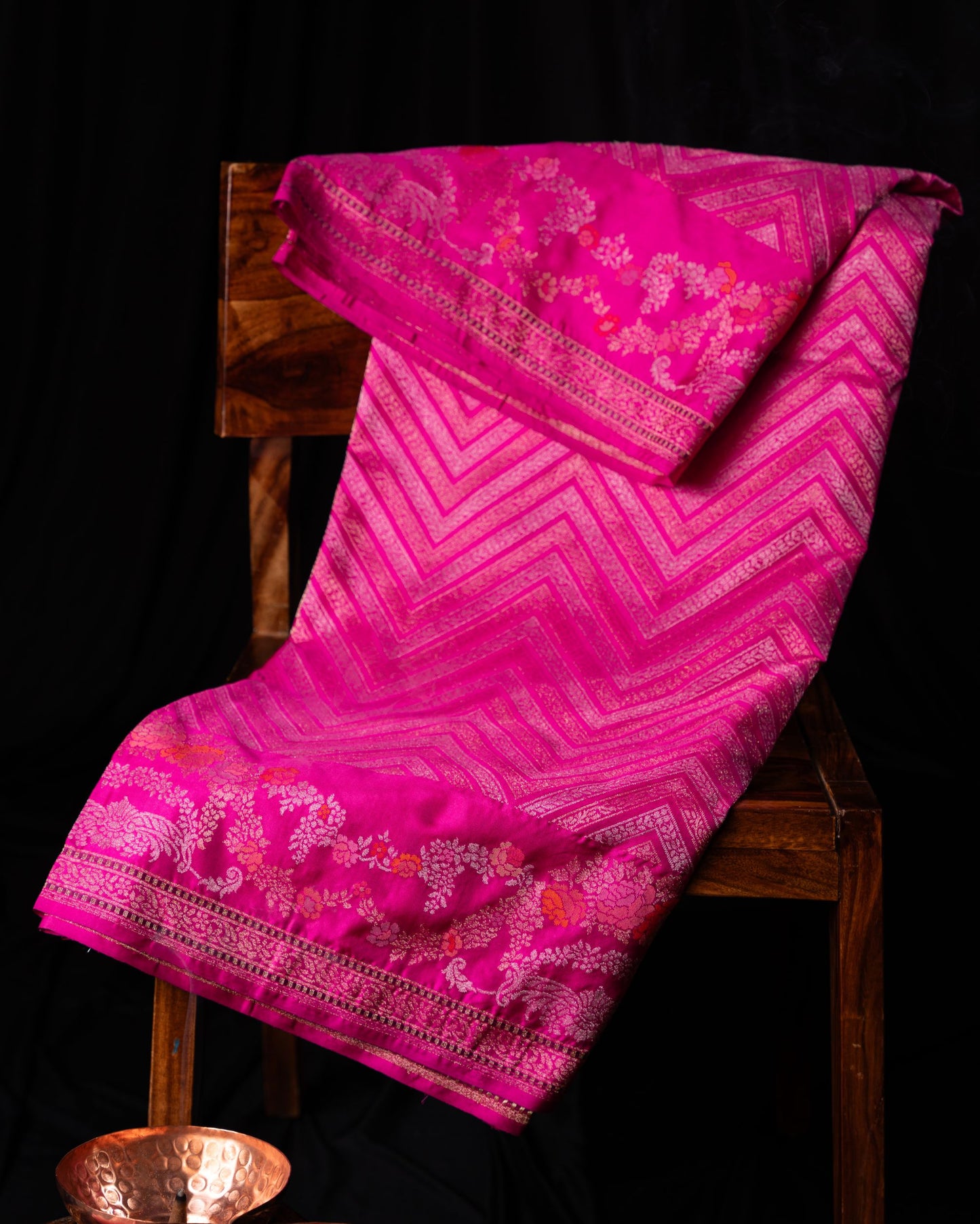 Banarasi Silk Jamdani Jaal Pink Saree