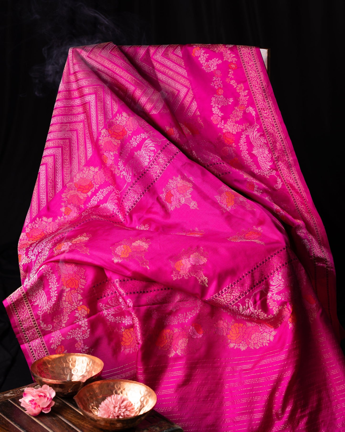 Banarasi Silk Jamdani Jaal Pink Saree