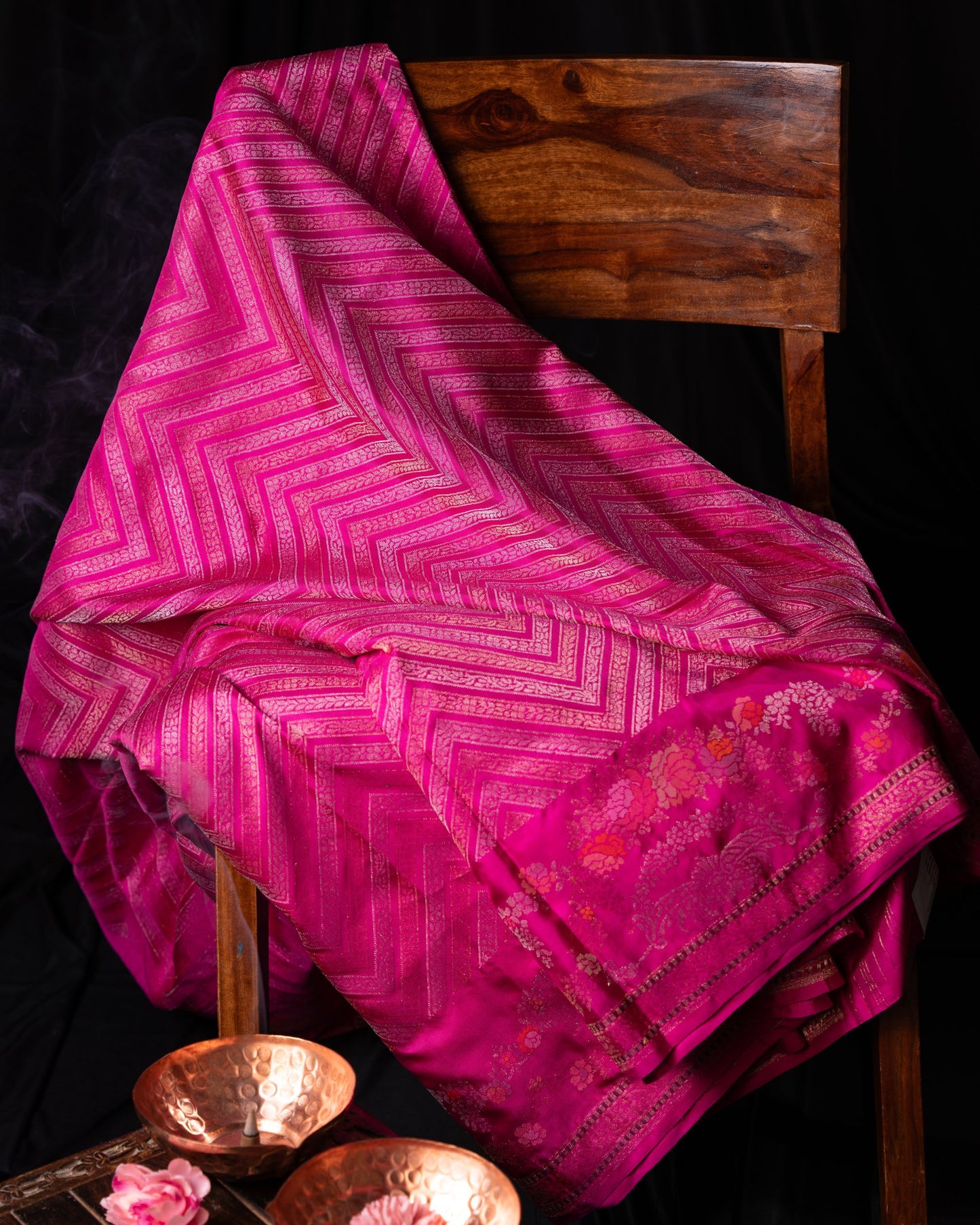 Banarasi Silk Jamdani Jaal Pink Saree