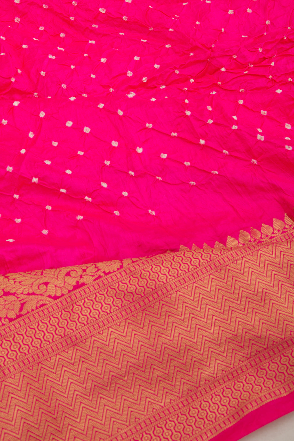 Chiniya Silk Bandhani Pink Saree