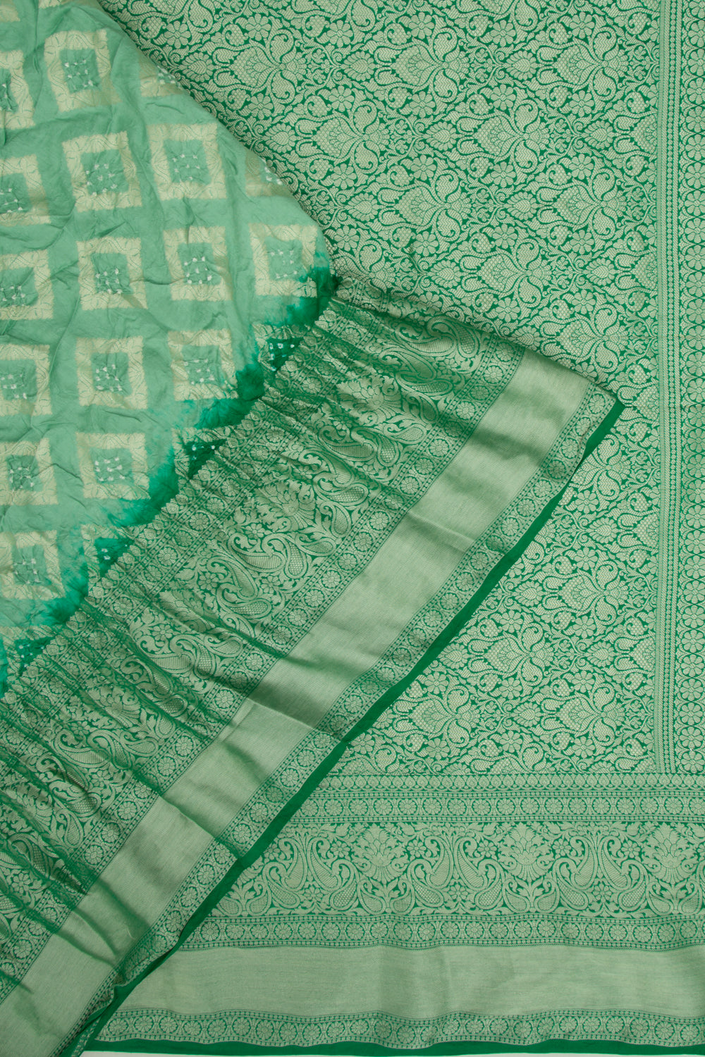 Chiniya Silk Bandhani Pastel Green Saree