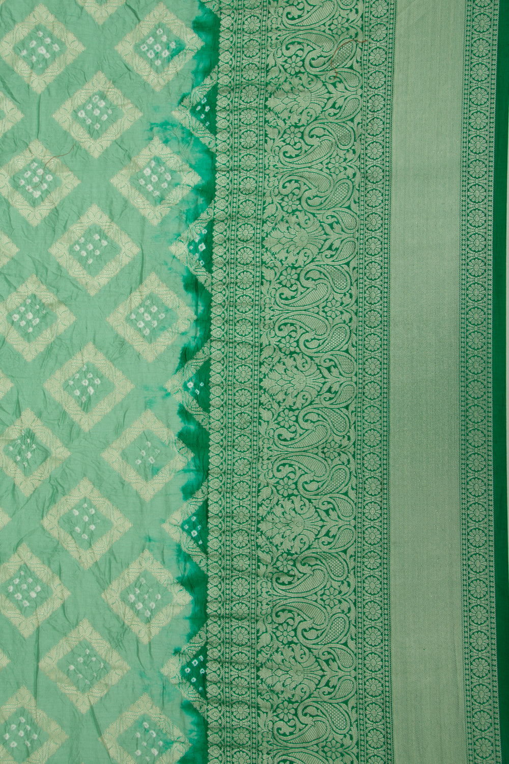 Chiniya Silk Bandhani Pastel Green Saree