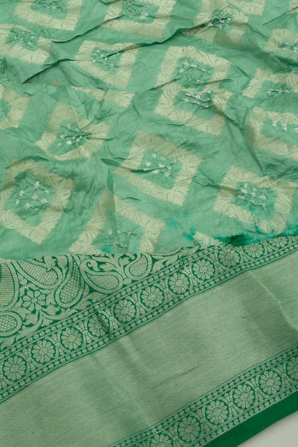 Chiniya Silk Bandhani Pastel Green Saree