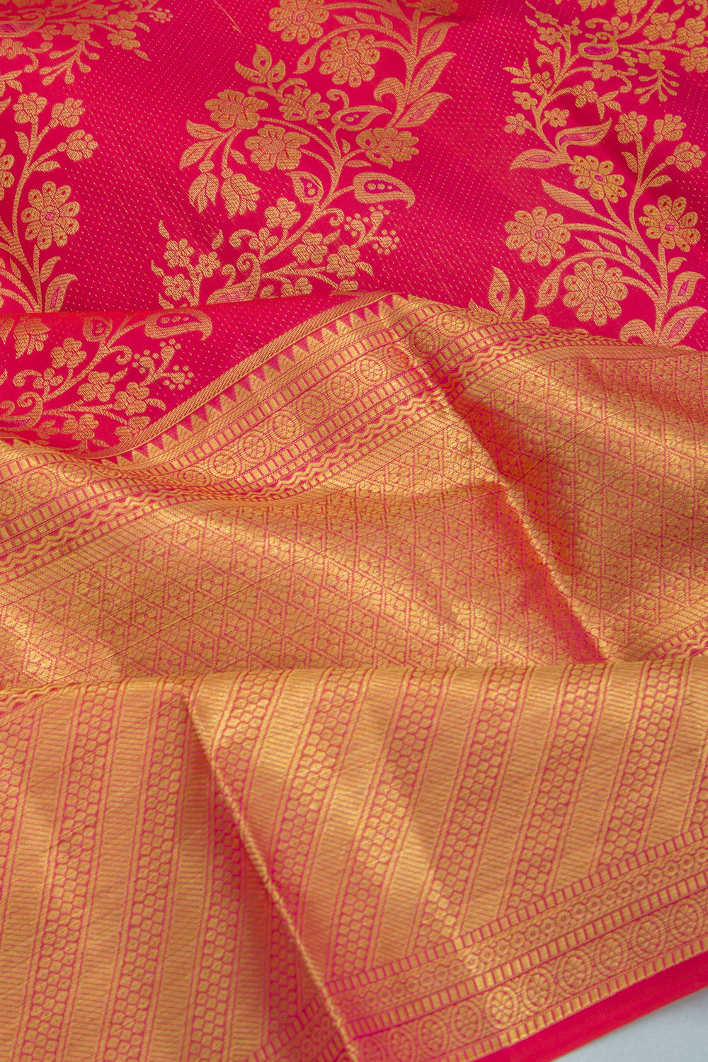 Taranga Kanchi Silk Jaal Pink Saree