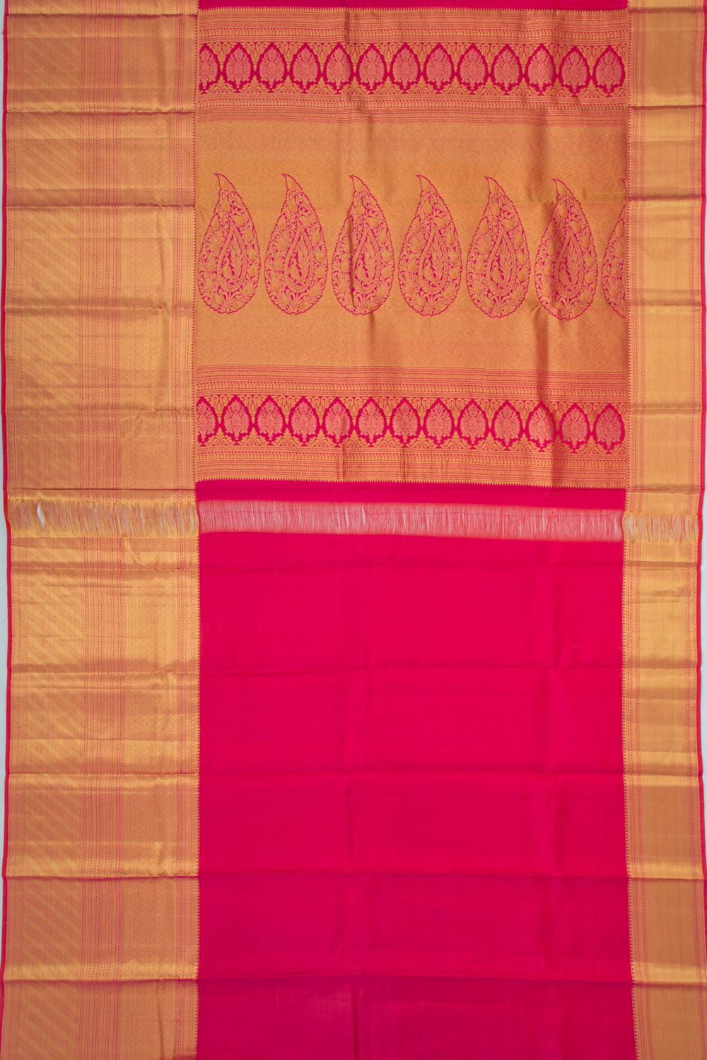 Taranga Kanchi Silk Jaal Pink Saree