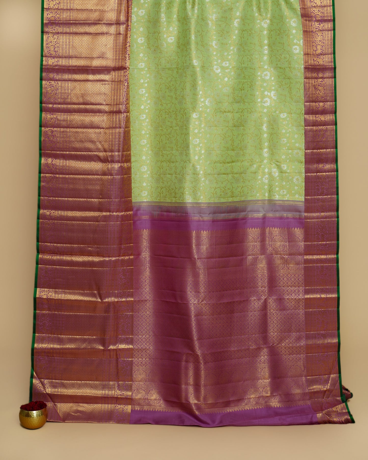 Kanchipuram Silk Jaal Green Saree