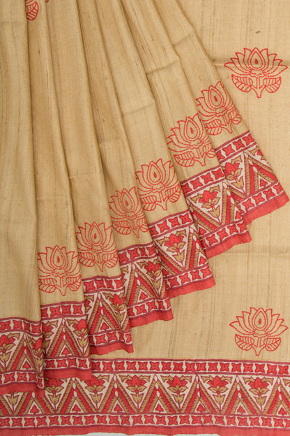 Tussar Butta Beige Saree With Kantha Work