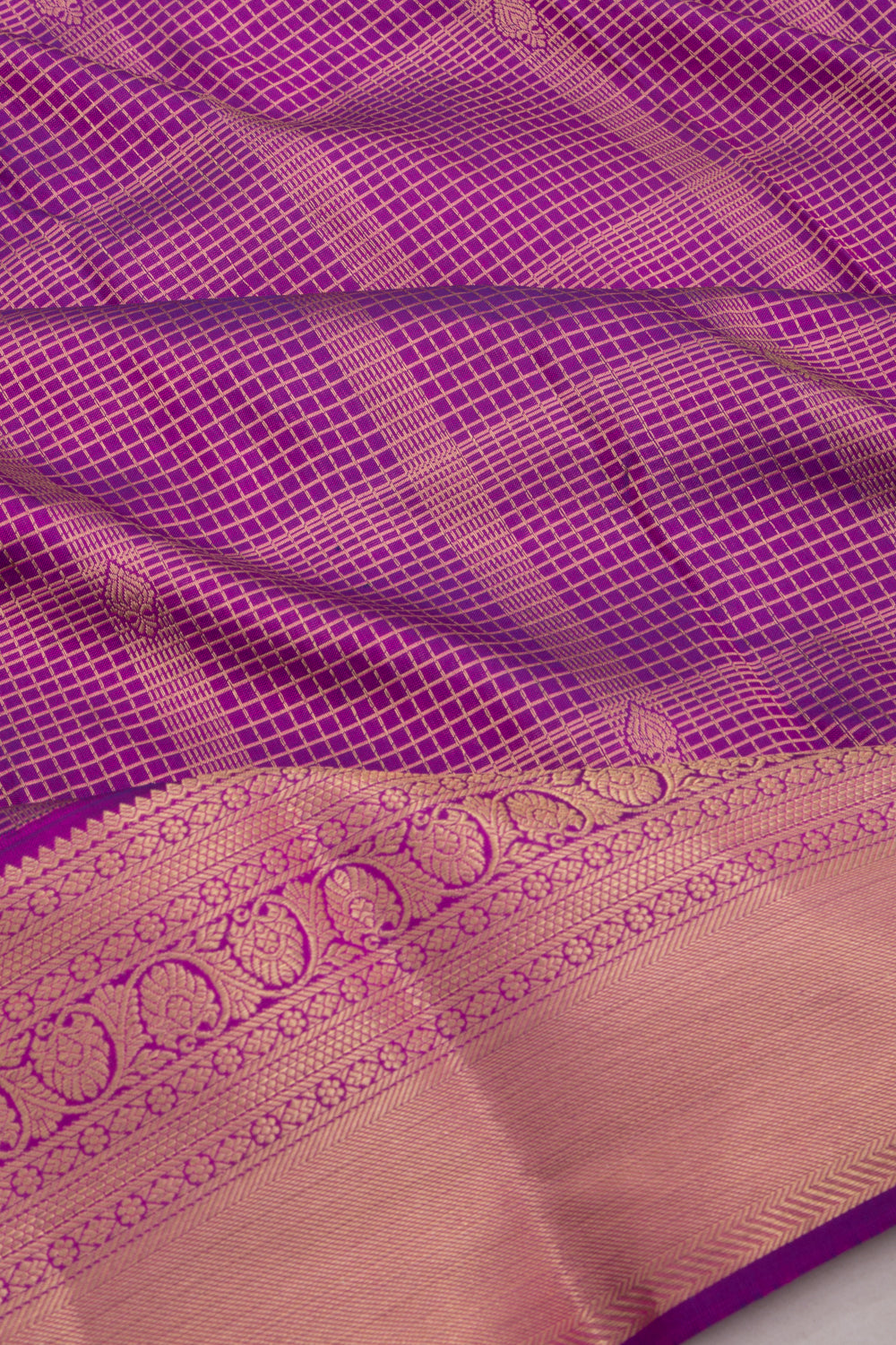 Taranga Kanchi Silk Checks And Butta Violet Saree