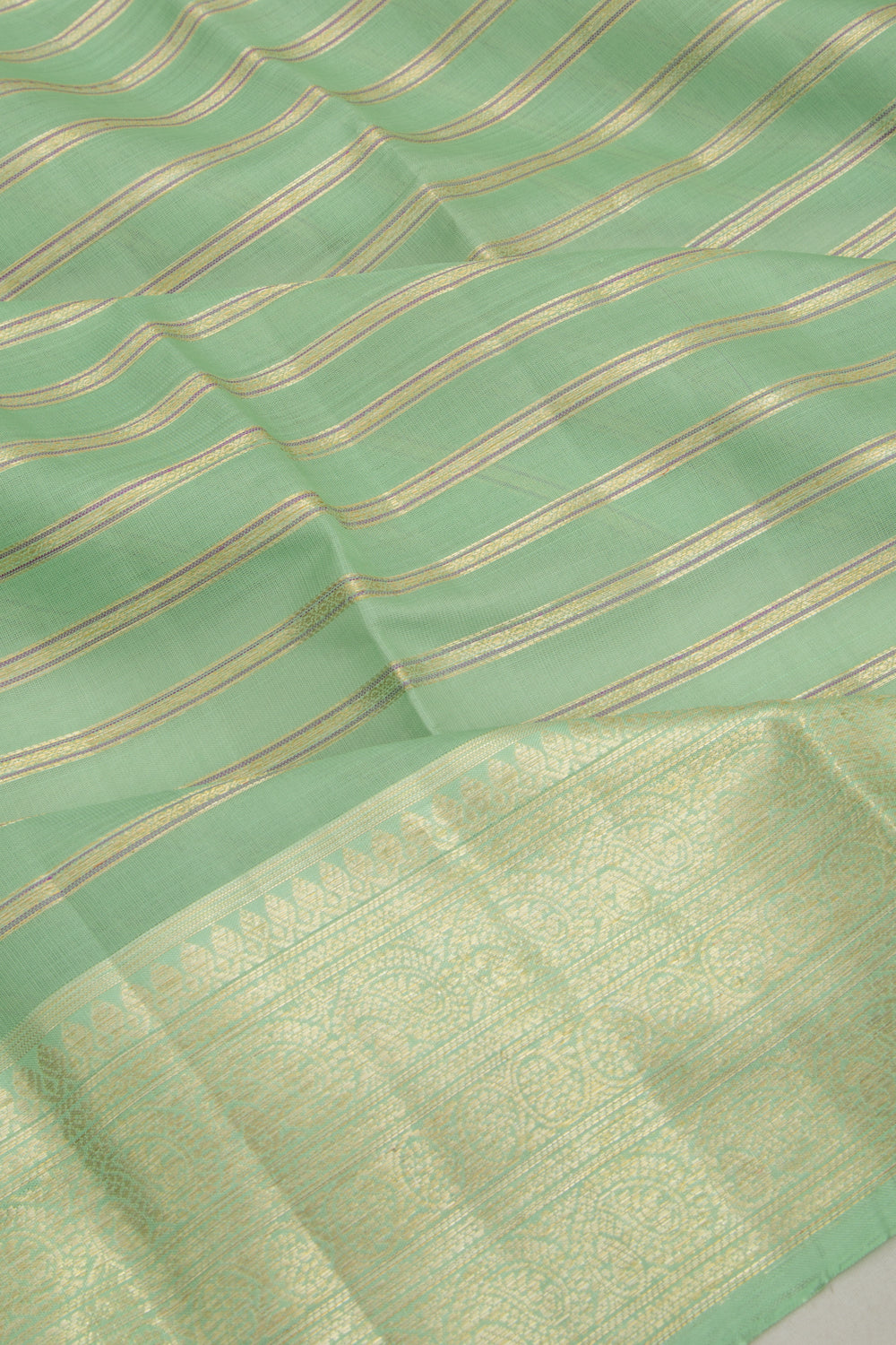 Kanchipuram Silk Horizontal Lines Pastel Green Saree