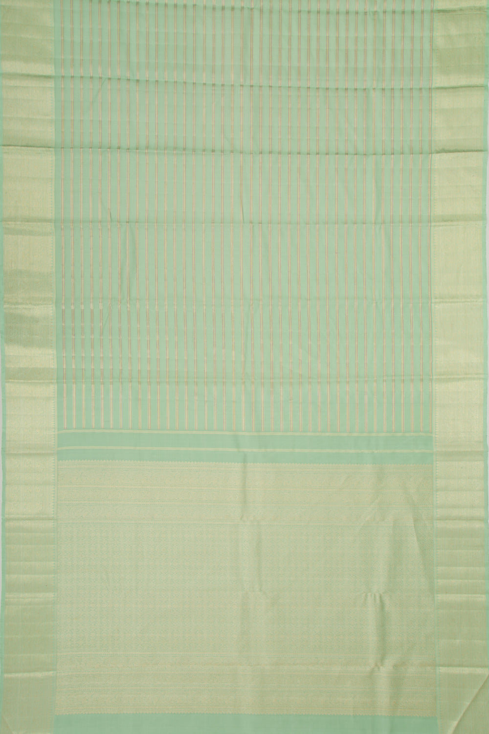 Kanchipuram Silk Horizontal Lines Pastel Green Saree