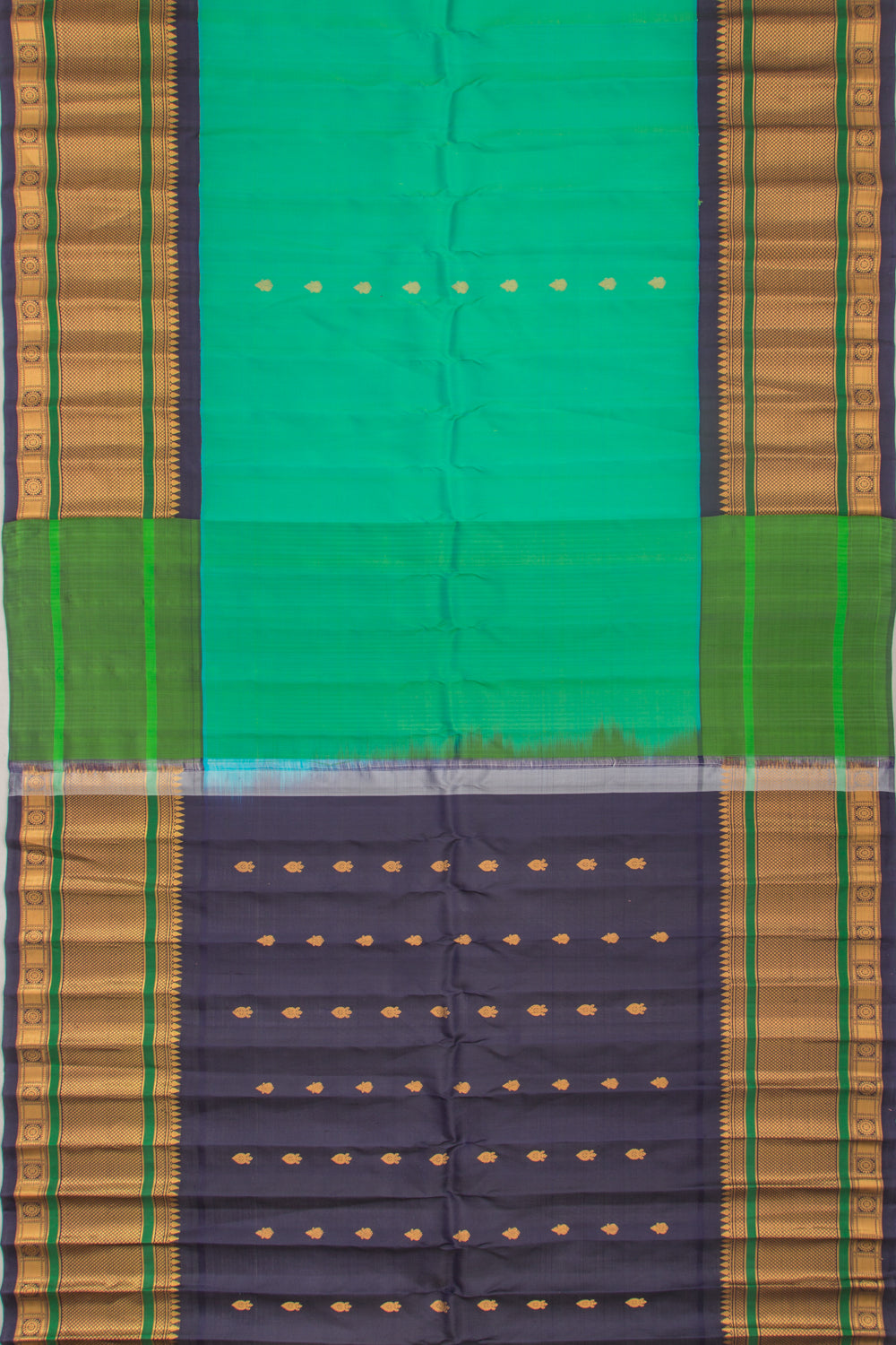 Gadwal Silk Butta Sea Green Saree