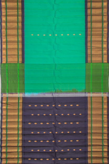 Gadwal Silk Butta Sea Green Saree