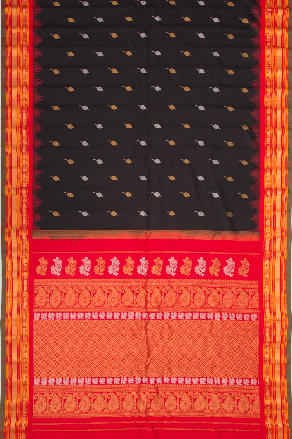 Gadwal Silk Butta Black Saree