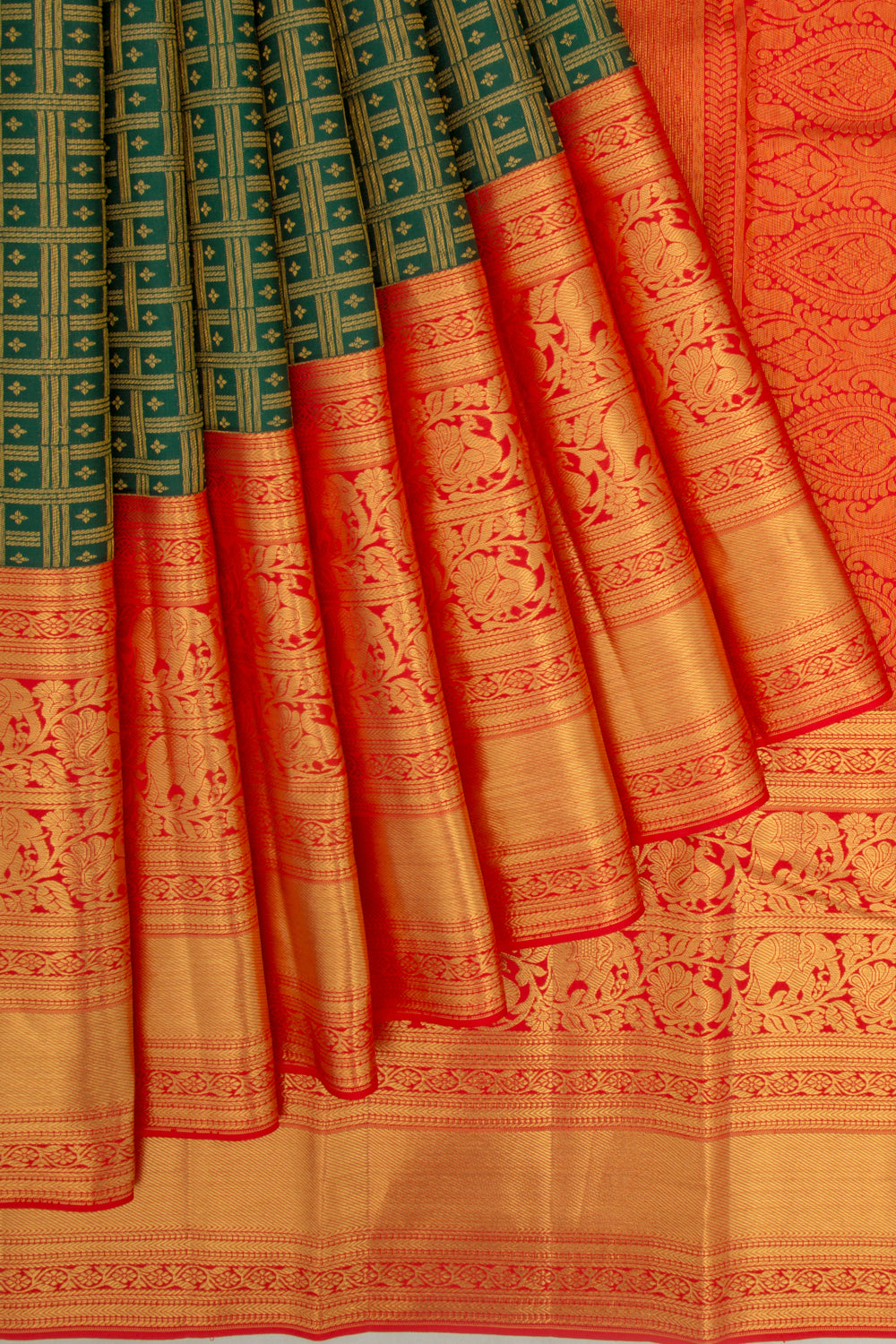 Taranga Kanchi Silk Checks And Butta Bottle Green Saree