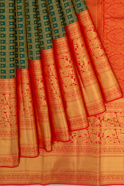 Taranga Kanchi Silk Checks And Butta Bottle Green Saree