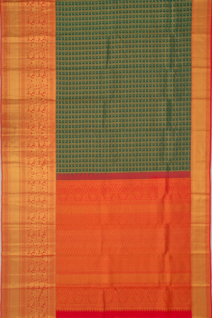 Taranga Kanchi Silk Checks And Butta Bottle Green Saree