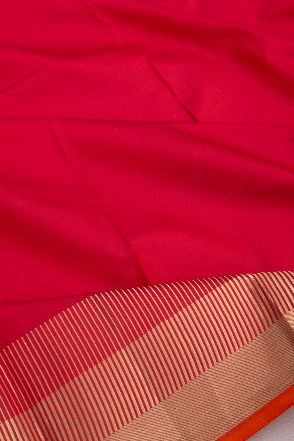 Soft Silk Plain Red Saree