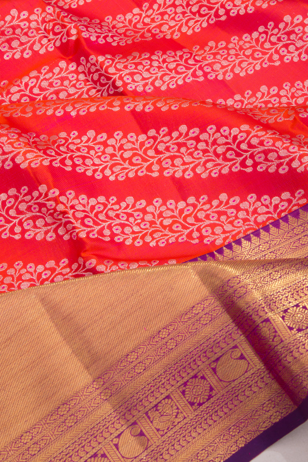 Taranga Kanchi Silk Jaal Dual Tone Pink And Orange Saree