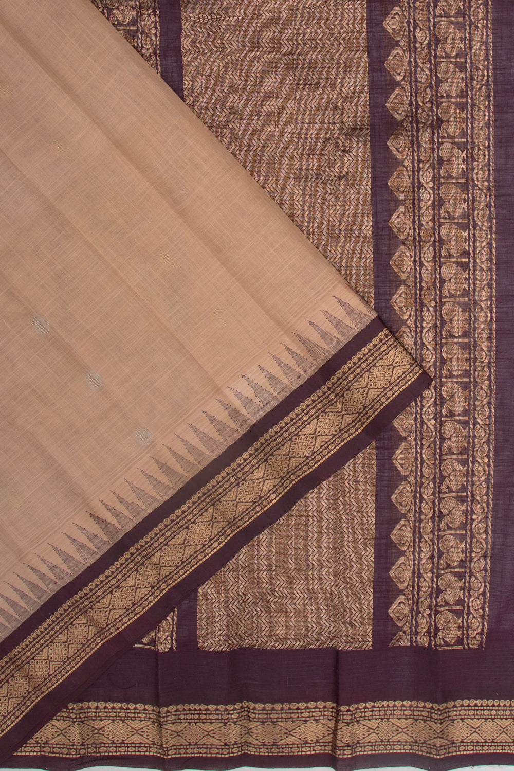 Gadwal Cotton Butta Cream Saree