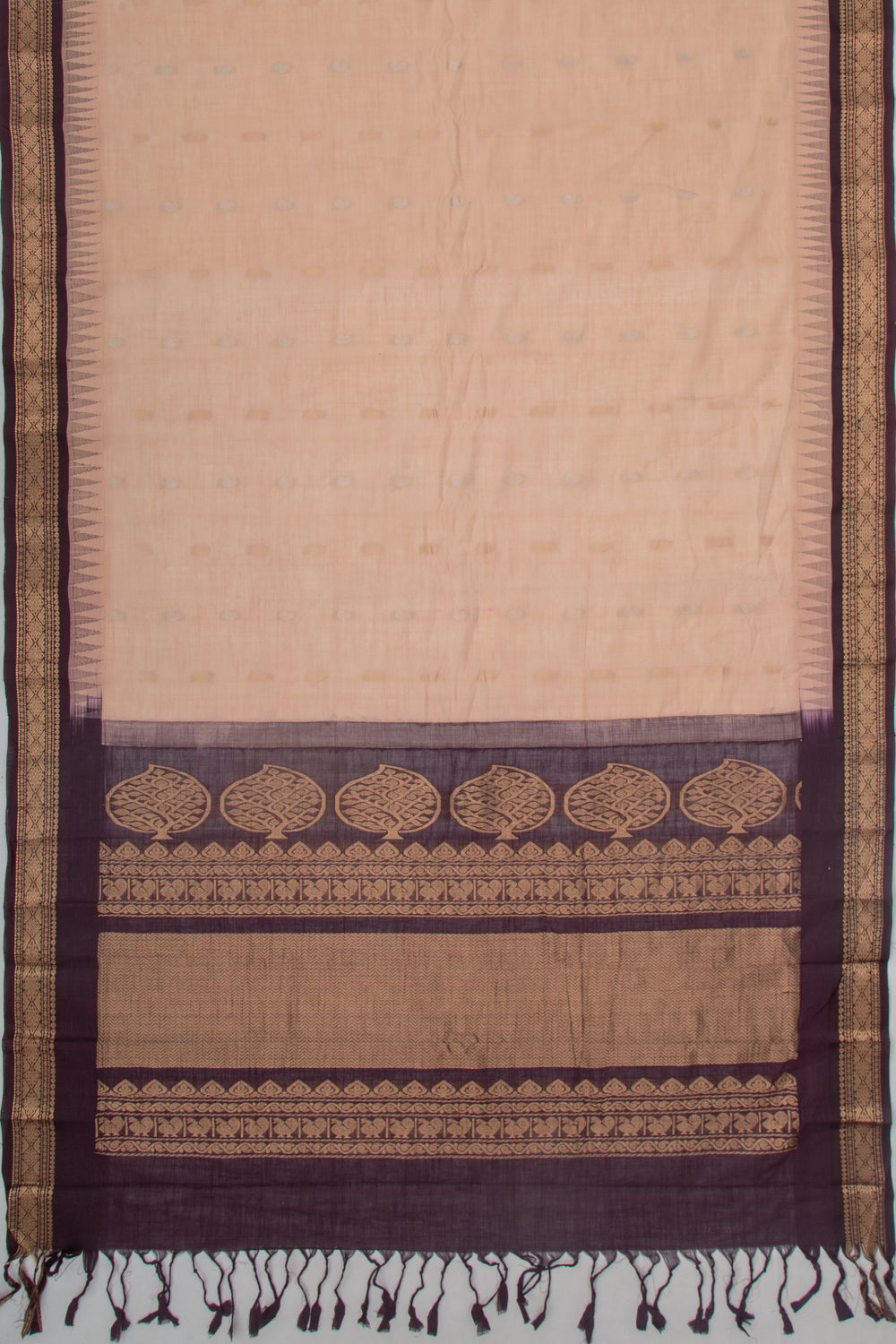 Gadwal Cotton Butta Cream Saree