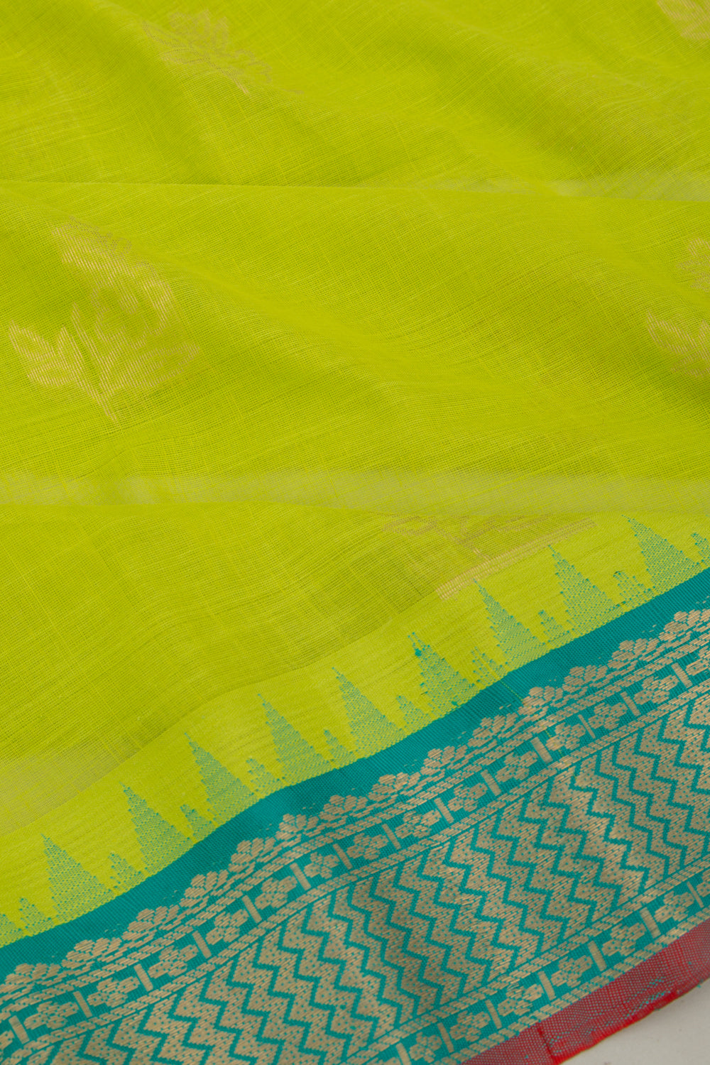 Gadwal Cotton Butta Green Saree