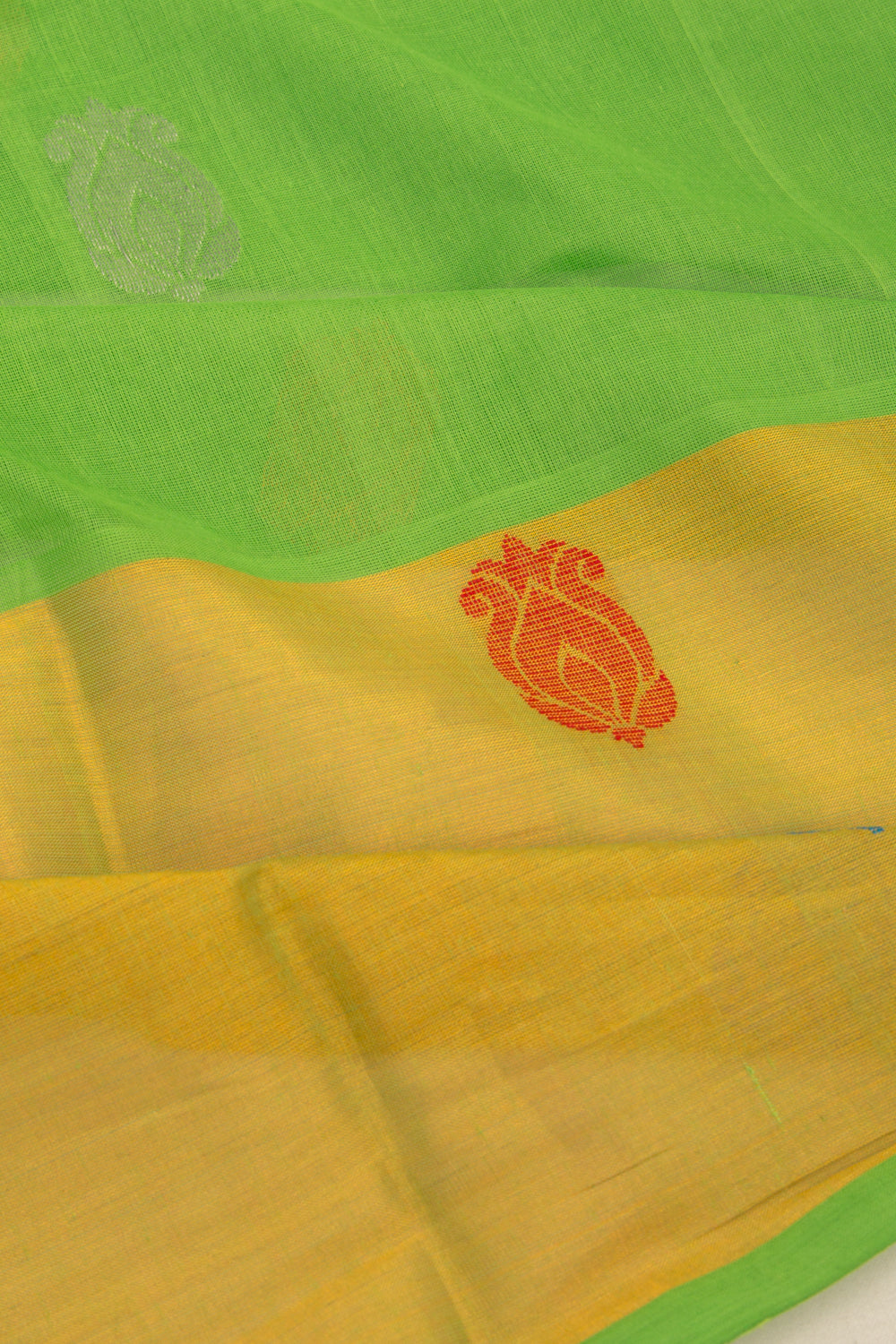 Mangalgiri Cotton Butta Green Saree