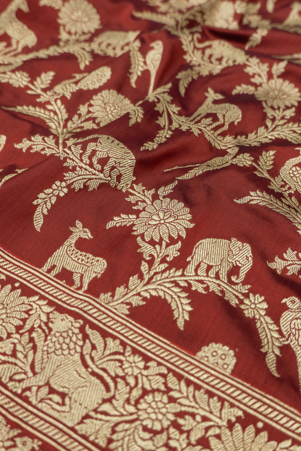 Banarasi Silk Shikargah Jaal Maroon Saree