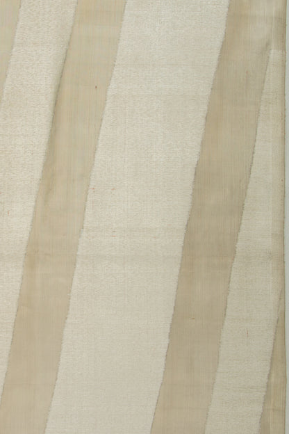 Kanchipuram Silk Tissue Lines Silver Saree