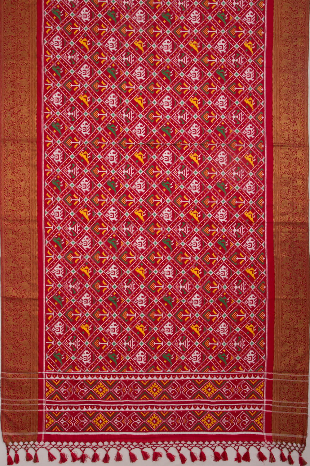 Patan Patola Silk Ikat Red Duppata With Kanchi Border