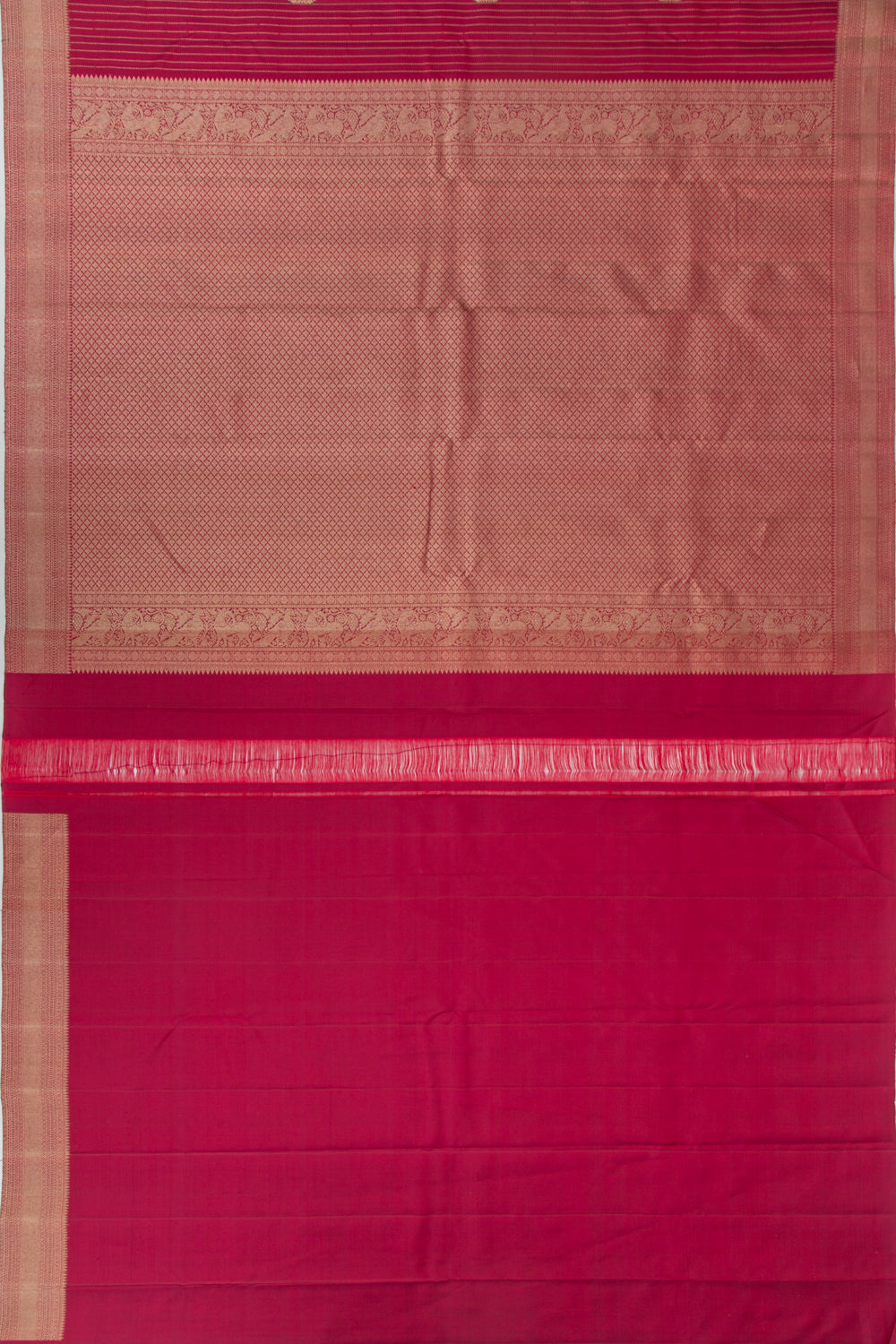 Kanchipuram Silk Lines And Butta Maroon Saree