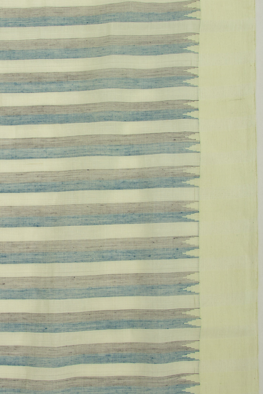 Ponduru Handspun Cotton Vertical Lines Pastel Green Saree