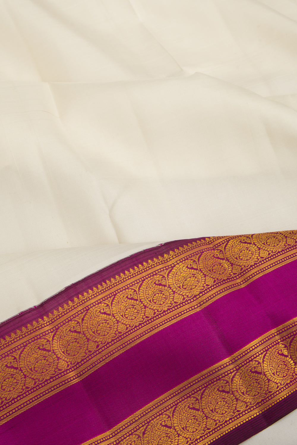 Kanchipuram Silk Plain White Saree