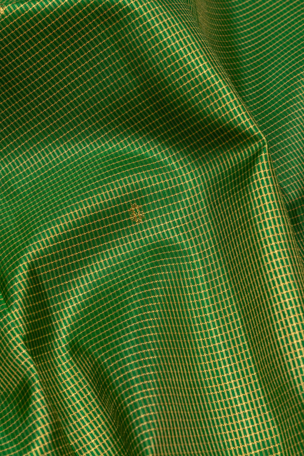 Kanchipuram Silk Horizontal Lines And Butta Green Saree