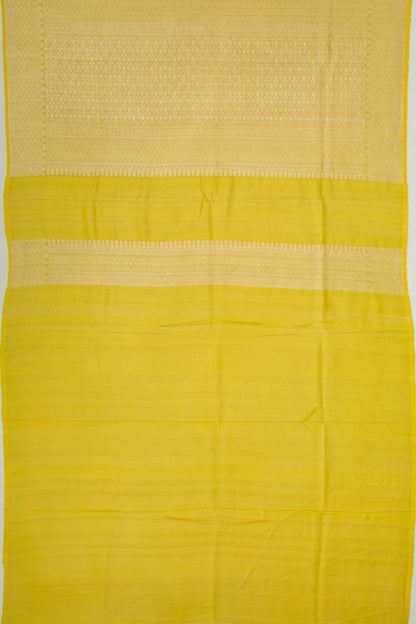 Banarasi Silk Kadwa Jaal Mehendi Green Saree