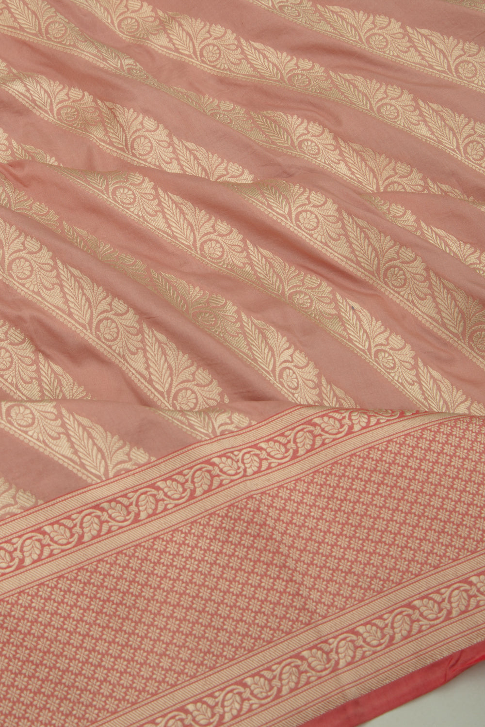 Banarasi Silk Leheriya Peach Saree
