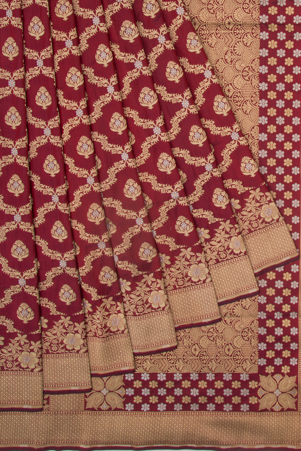 Banarasi Silk Jaal And Butta Maroon Saree