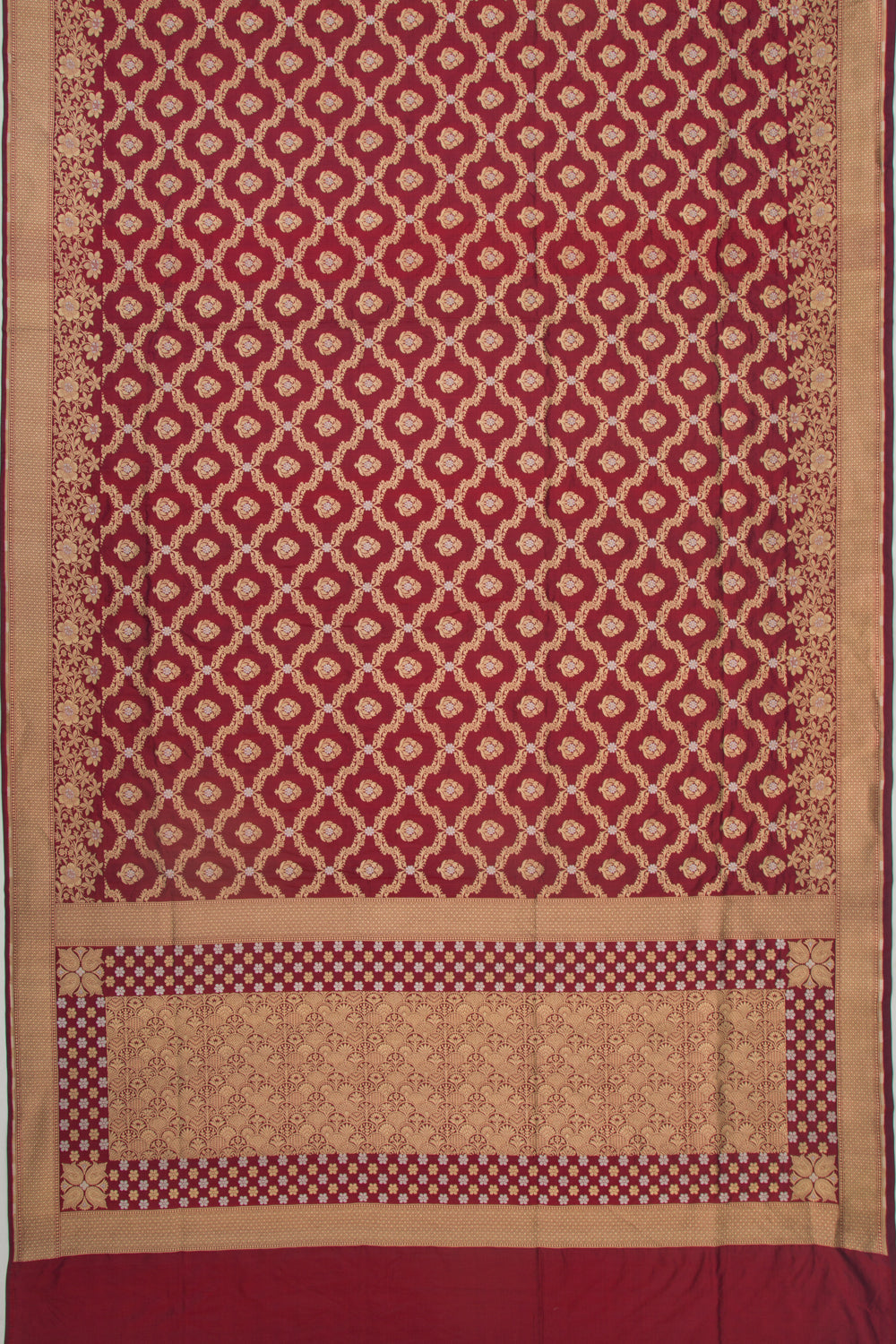 Banarasi Silk Jaal And Butta Maroon Saree