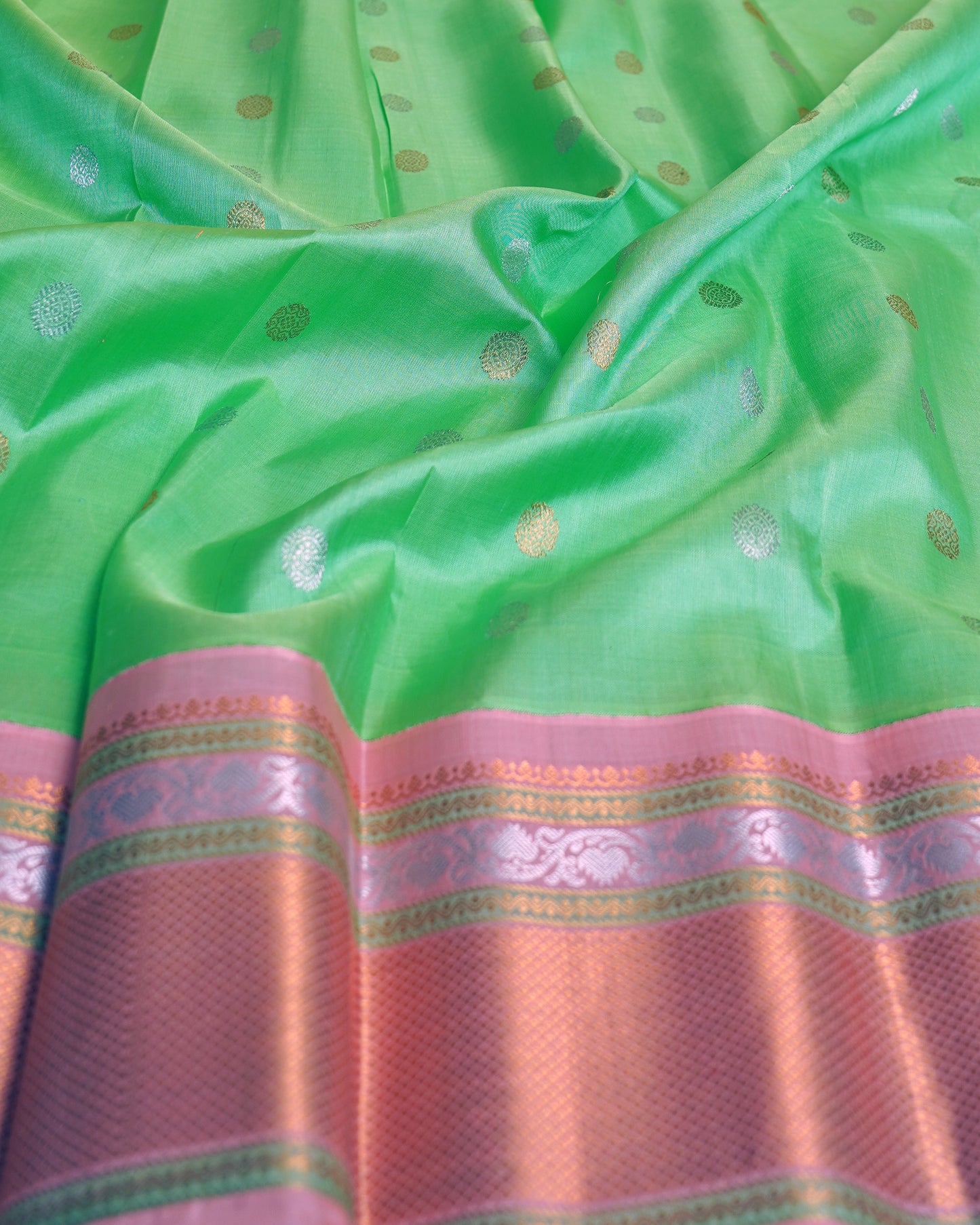 Gadwal Silk Butta Sea Green Saree